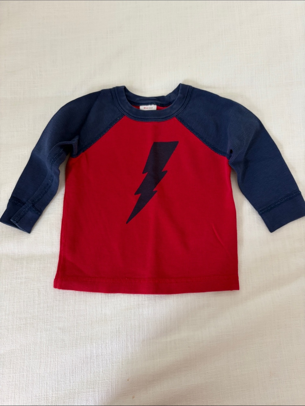 Hanna Andersson Red & Navy Lightning Bolt Long Sleeve Waffle Tee